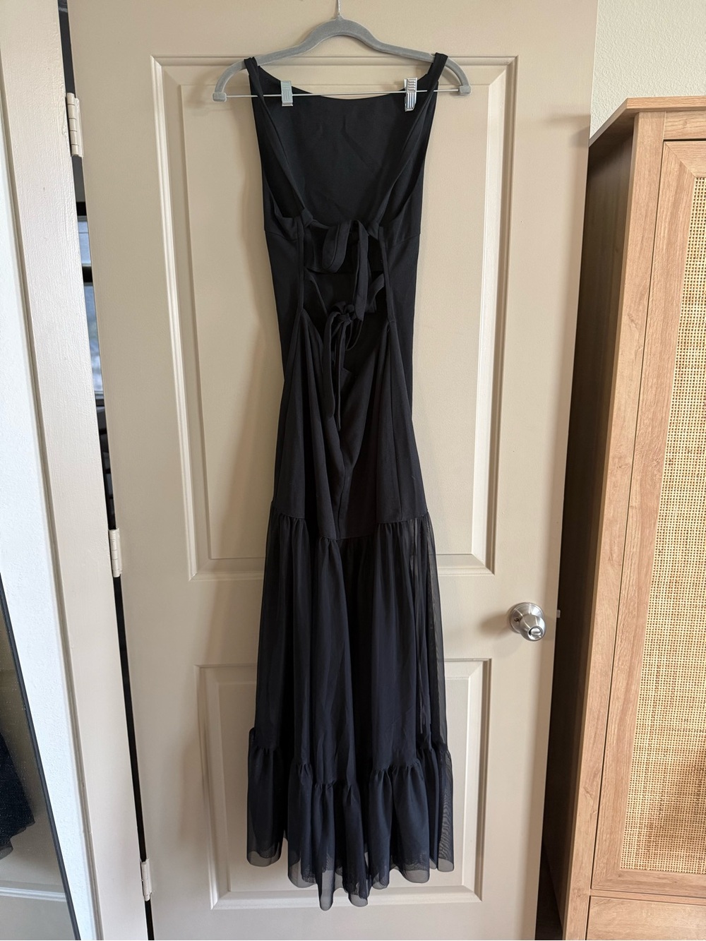 Chic Whispers Maxi Dress Black - Picture 4 of 4